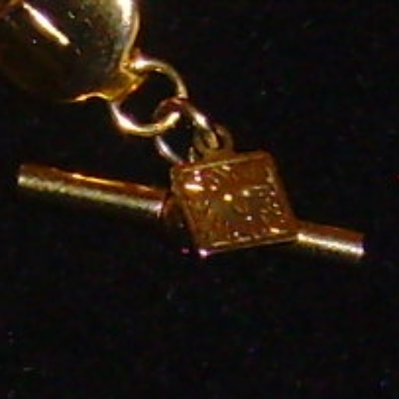 Anne Klein Gold-Tone Serpentine Chain Necklace - Picture 11 of 14